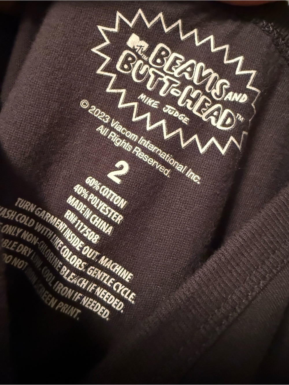 Beavis and butthead women’s graphic off shoulder tee - Picture 2 of 3